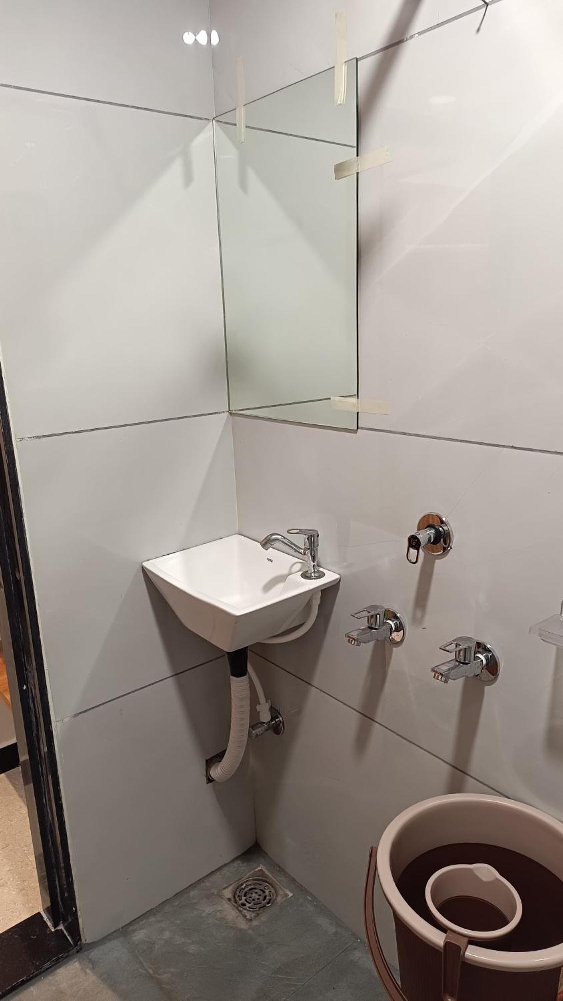 אויאיין Shree Shyamraj Hotel מראה חיצוני תמונה
